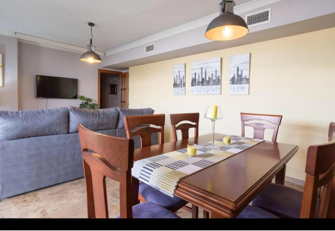 Lujoso Atico Playa-Parking Gratis Apartment Malaga