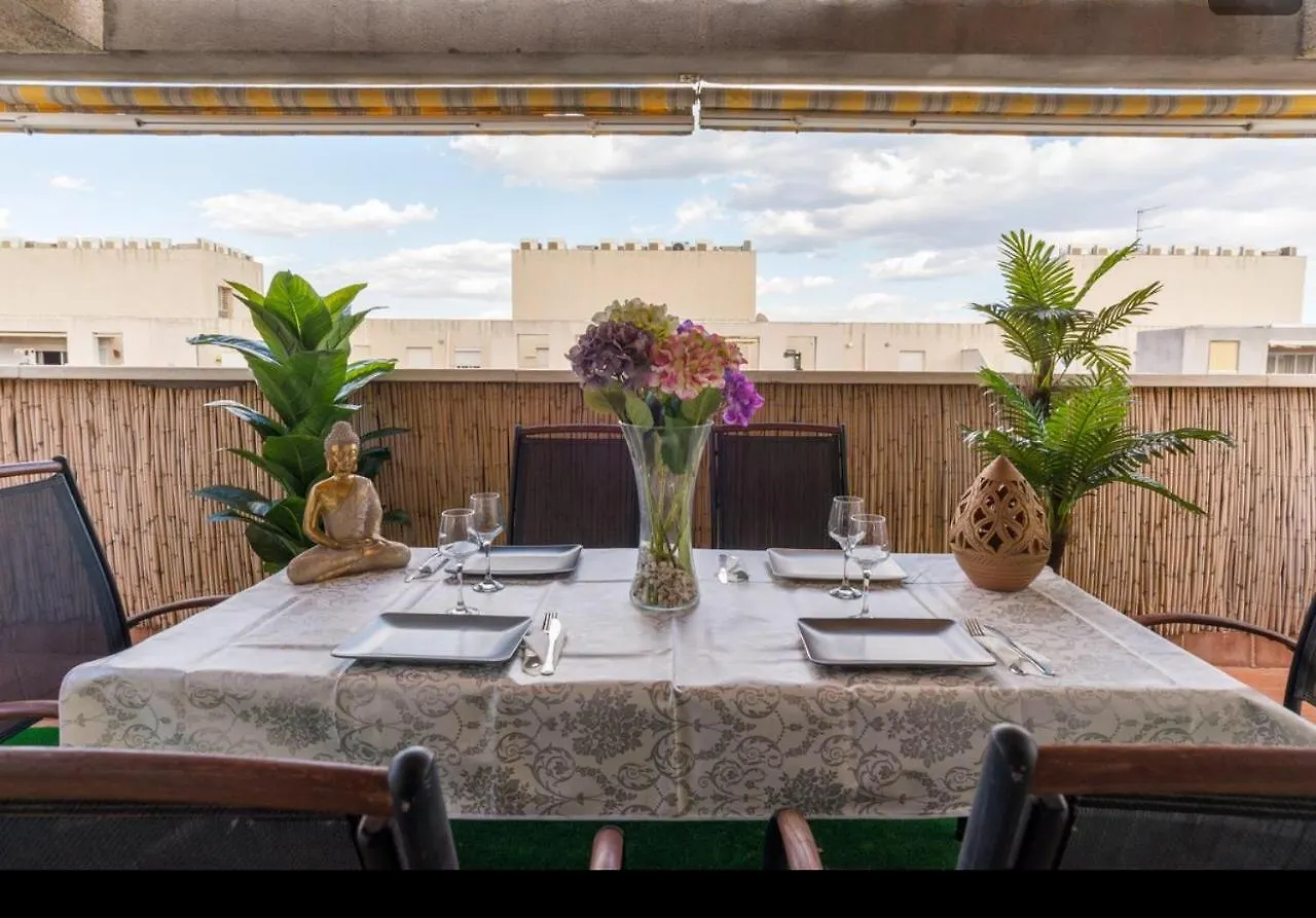 Lujoso Atico Playa-Parking Gratis Apartment Malaga